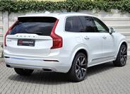 Volvo XC90 6