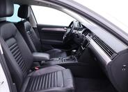 Volkswagen Passat 13