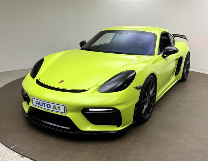 Porsche Cayman 1