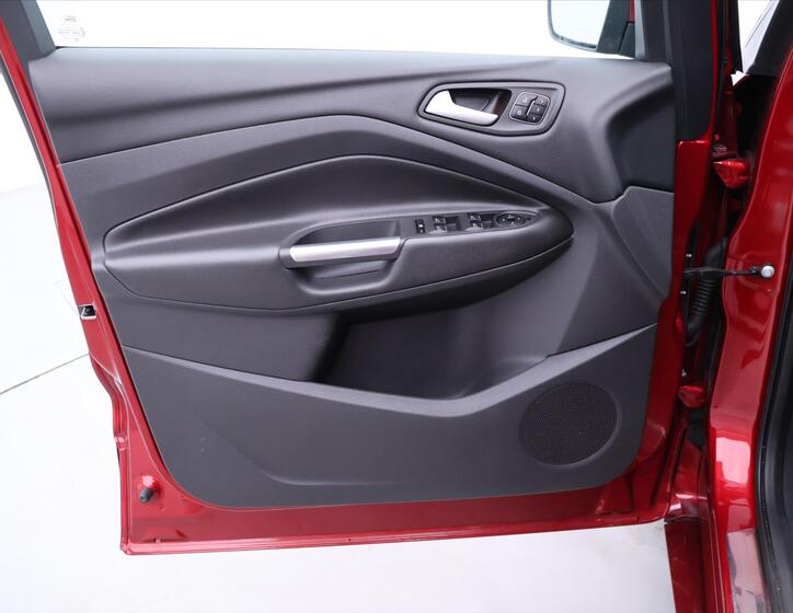 Ford Kuga 11
