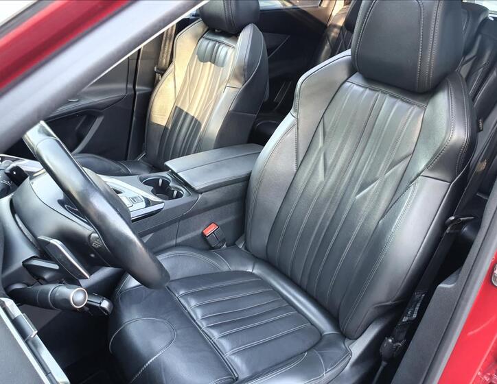 Peugeot 5008 7