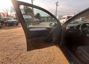 Volkswagen Golf 11