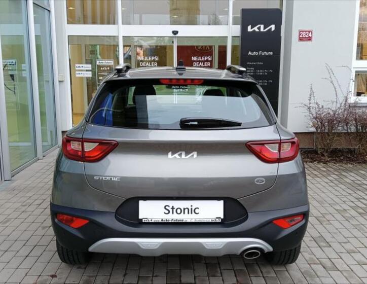 KIA Stonic 4