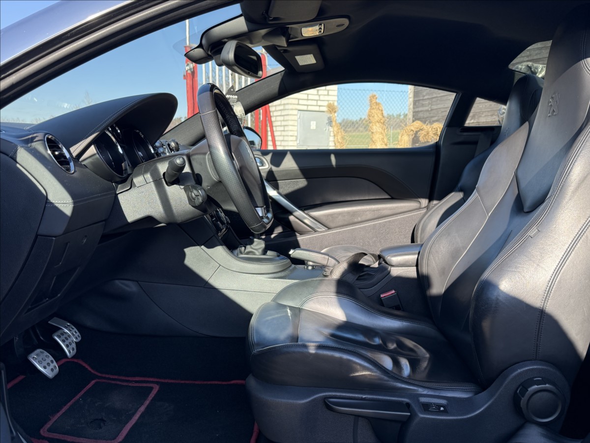 Peugeot RCZ