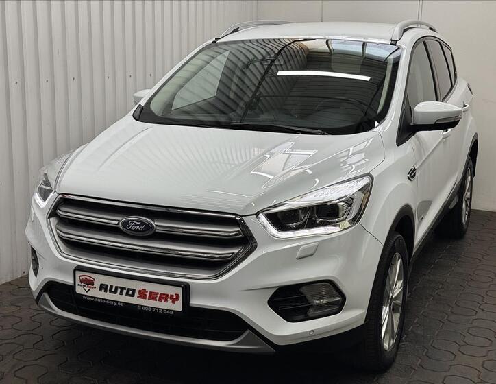 Ford Kuga 1