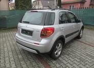 Suzuki SX4 4