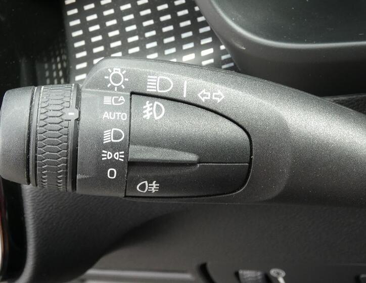 Volvo XC40 10