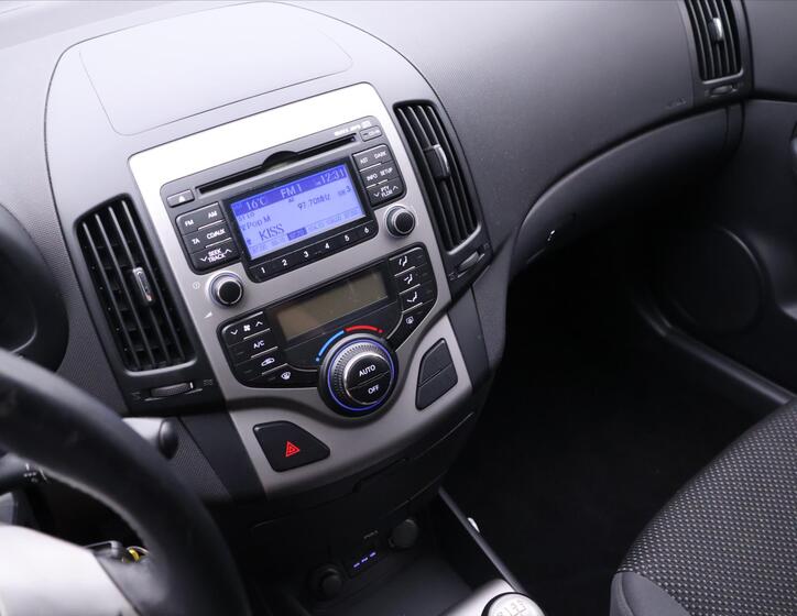 Hyundai i30 23
