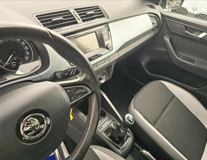 Škoda Fabia 12