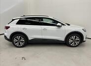 Audi Q4 3