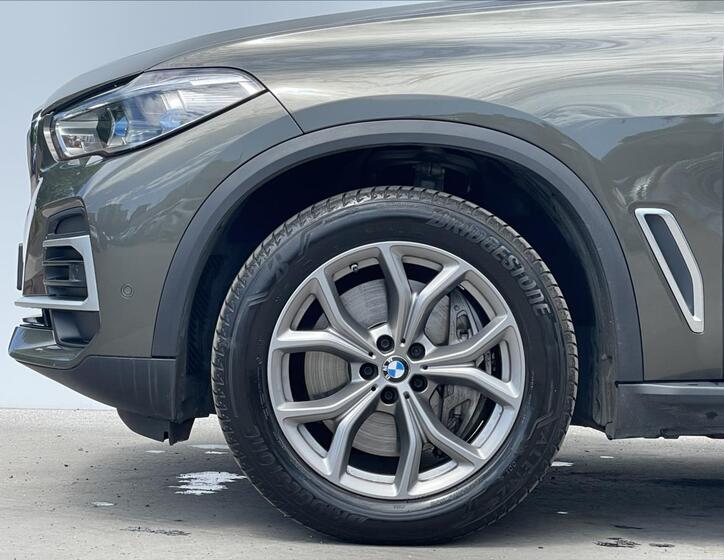 BMW X5 19