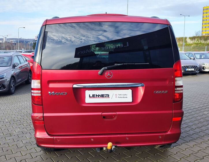 Mercedes-Benz Viano 6