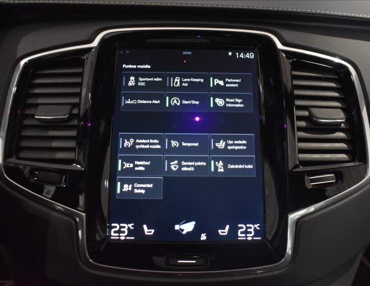 Volvo XC90 22