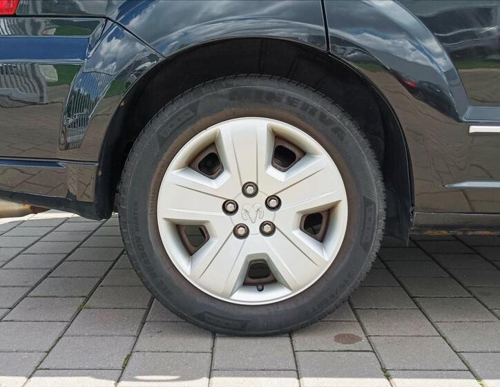 Dodge Caliber 13