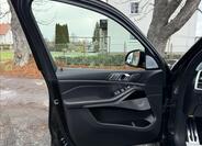 BMW X7 10