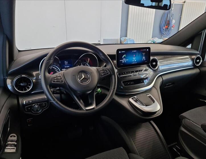 Mercedes-Benz Třídy V 9
