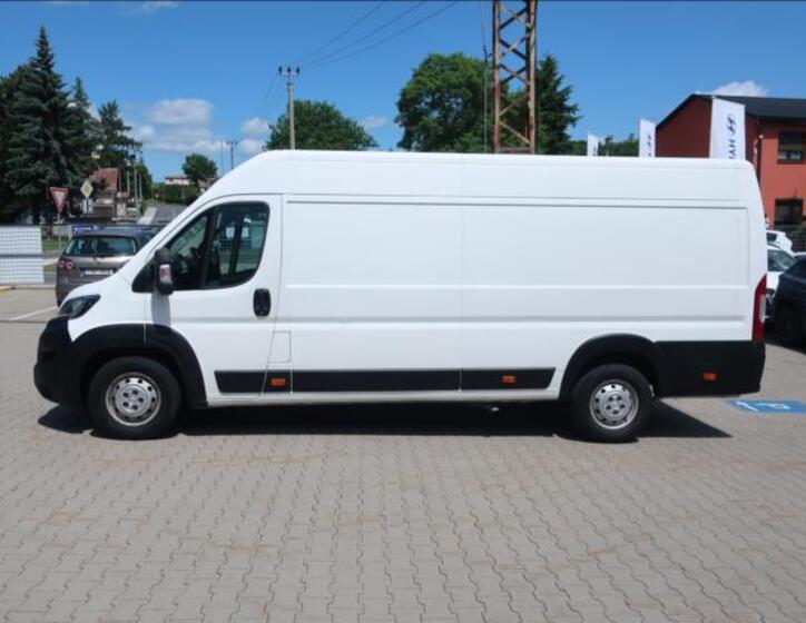 Peugeot Boxer 4