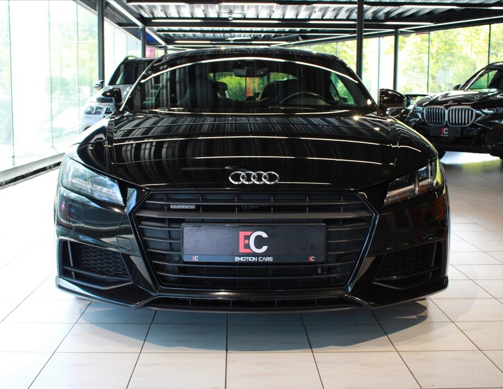Audi TT 2