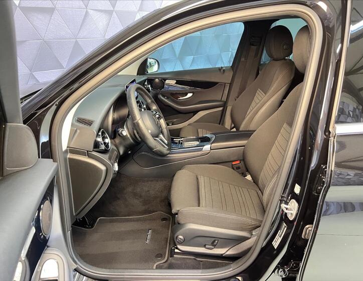 Mercedes-Benz GLC 11