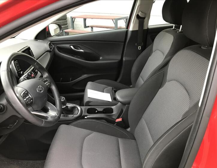 Hyundai i30 6