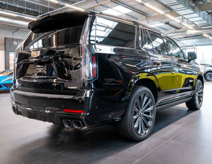 Cadillac Escalade 9