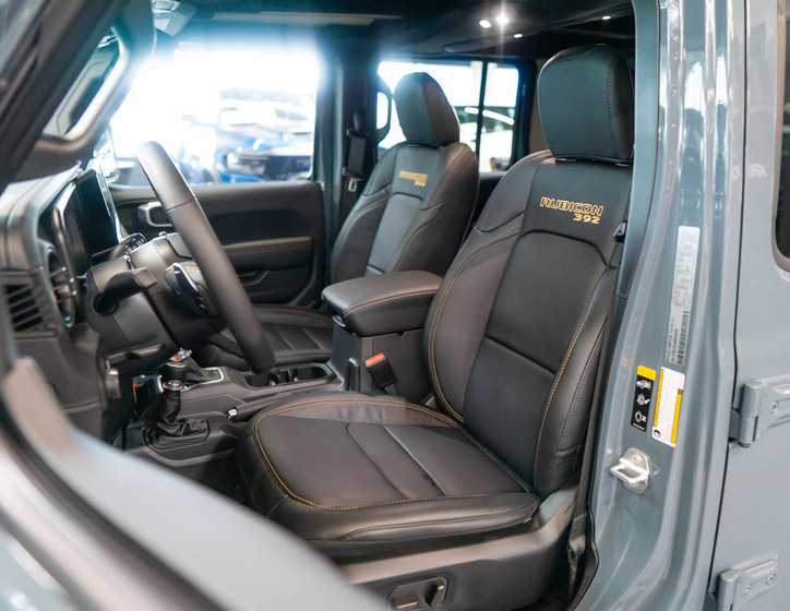 Jeep Wrangler 14