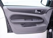 Ford Focus 10