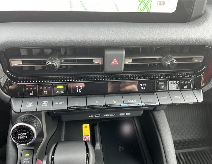 Toyota Land Cruiser 28