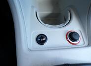 Volkswagen up! 12