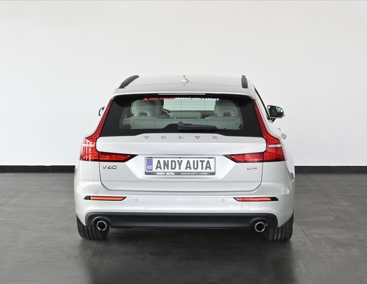 Volvo V60 4
