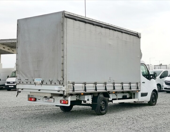 Opel Movano 3