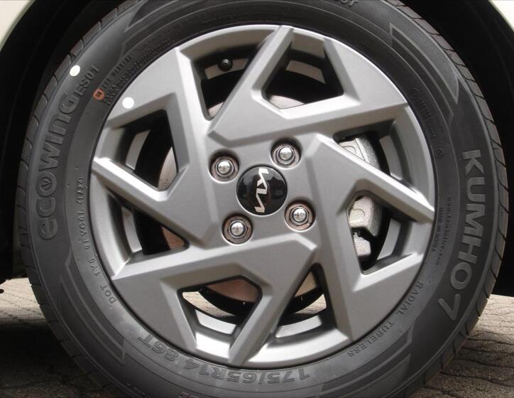 KIA Picanto 11