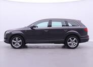 Audi Q7 4