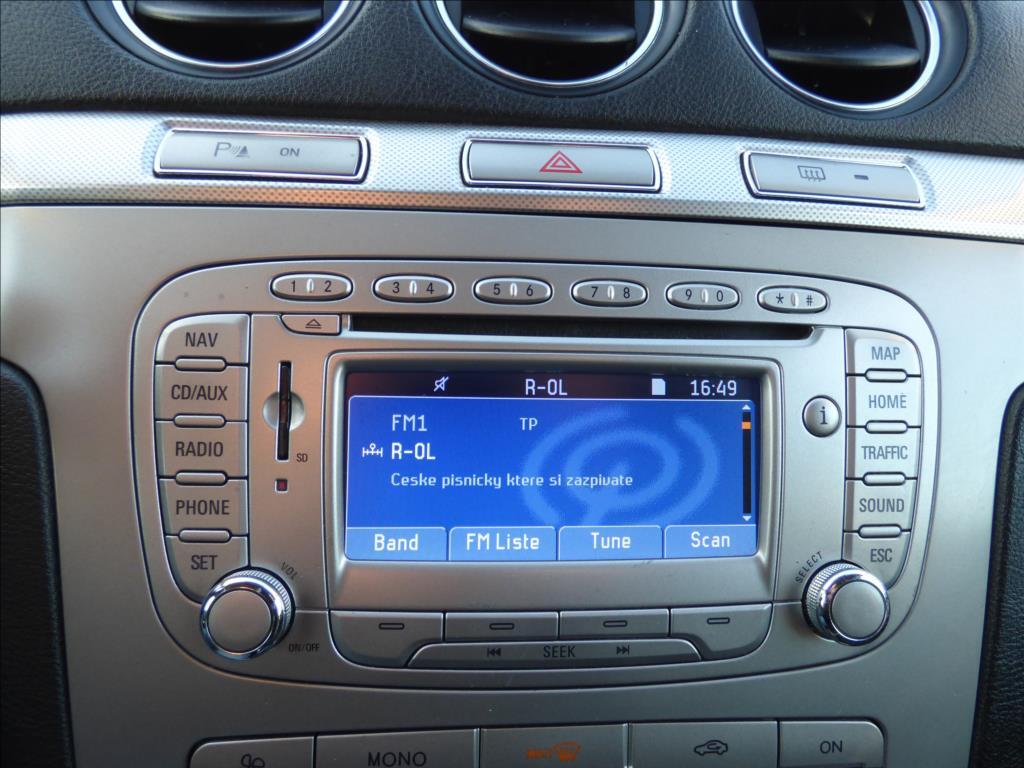 Ford Galaxy 26