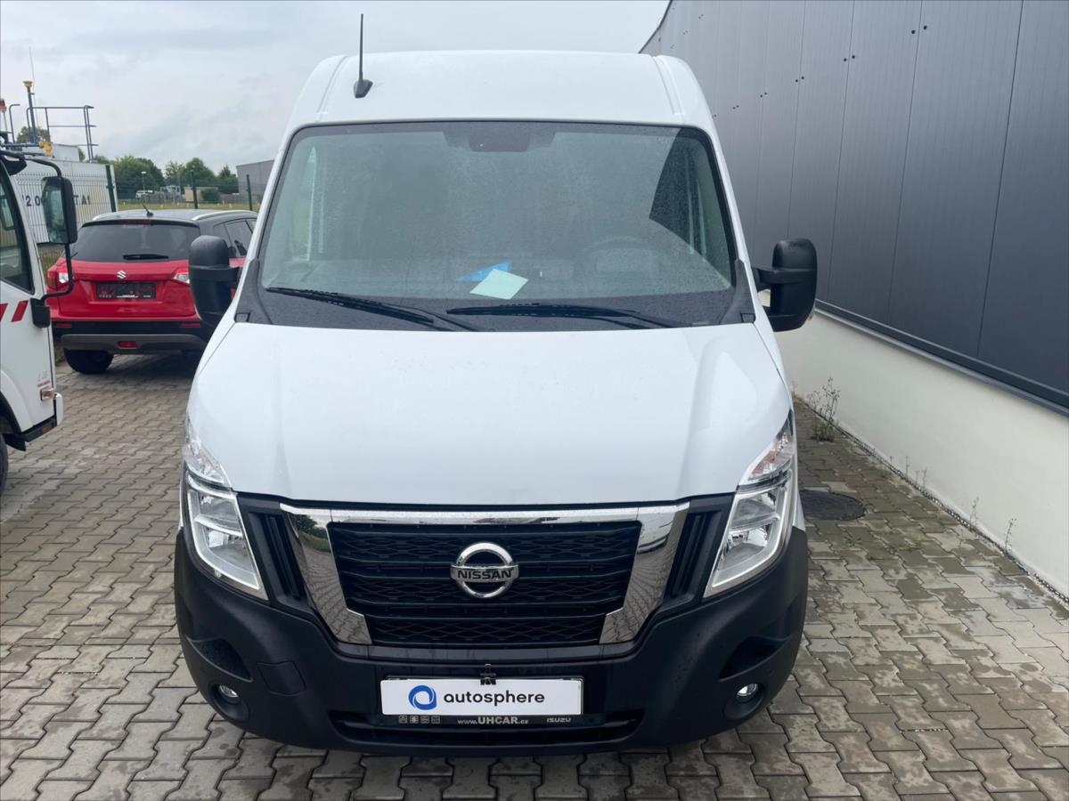 Nissan Interstar
