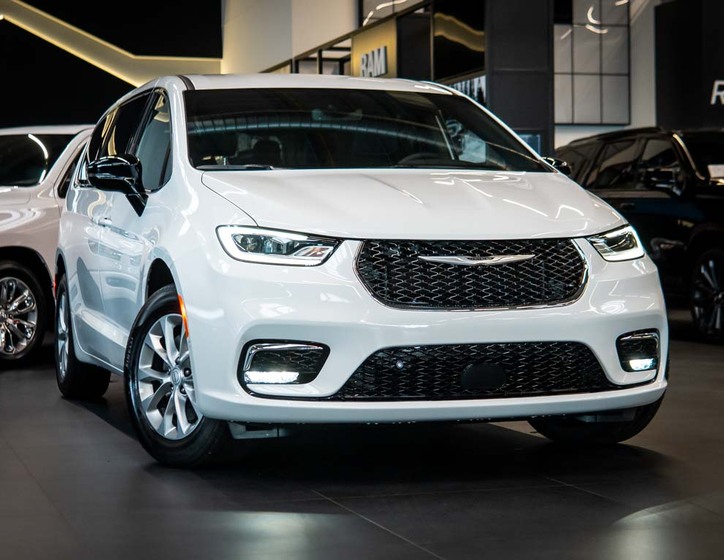 Chrysler Pacifica 36