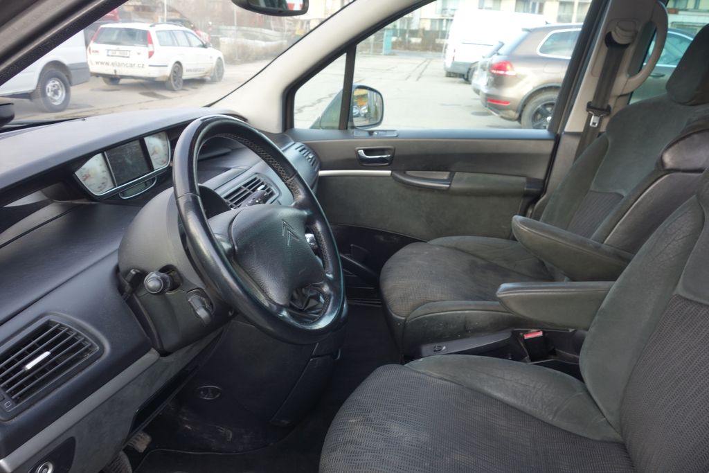 Citroën C8