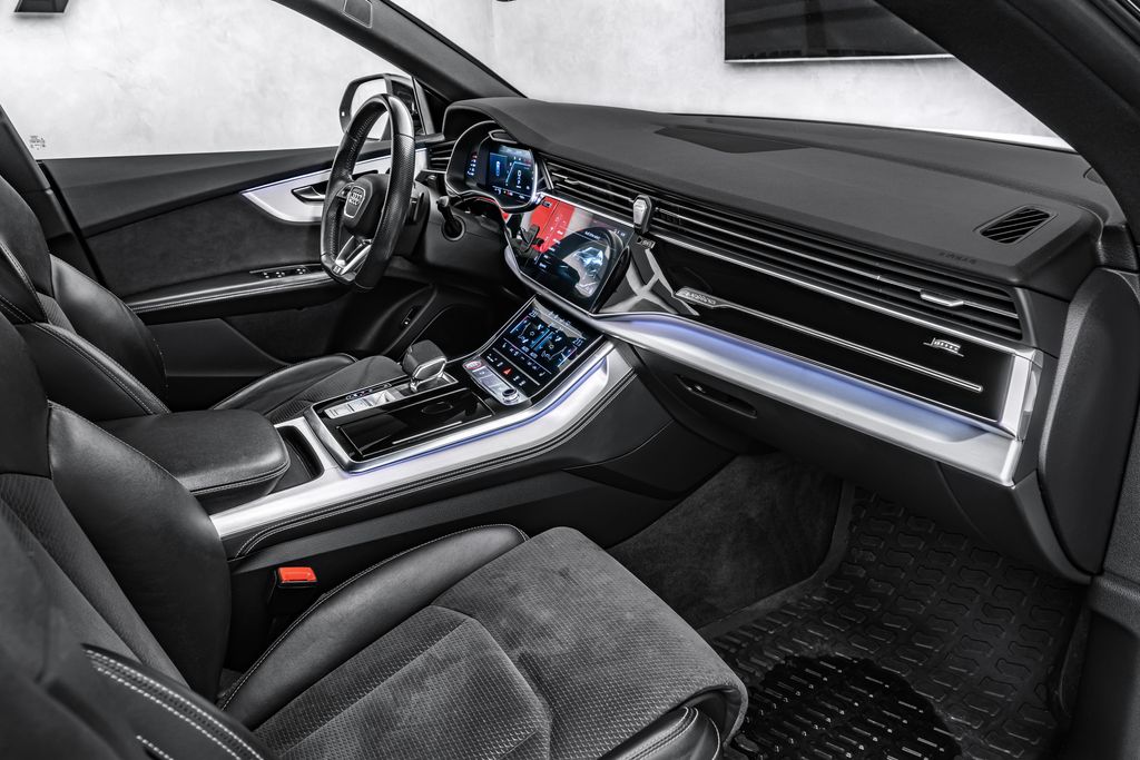 Audi SQ8