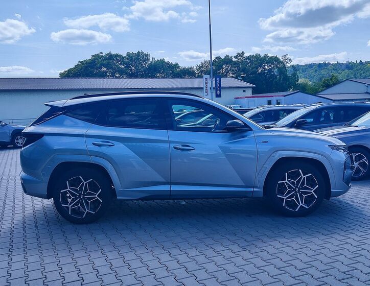 Hyundai Tucson 4