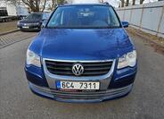 Volkswagen Touran 2