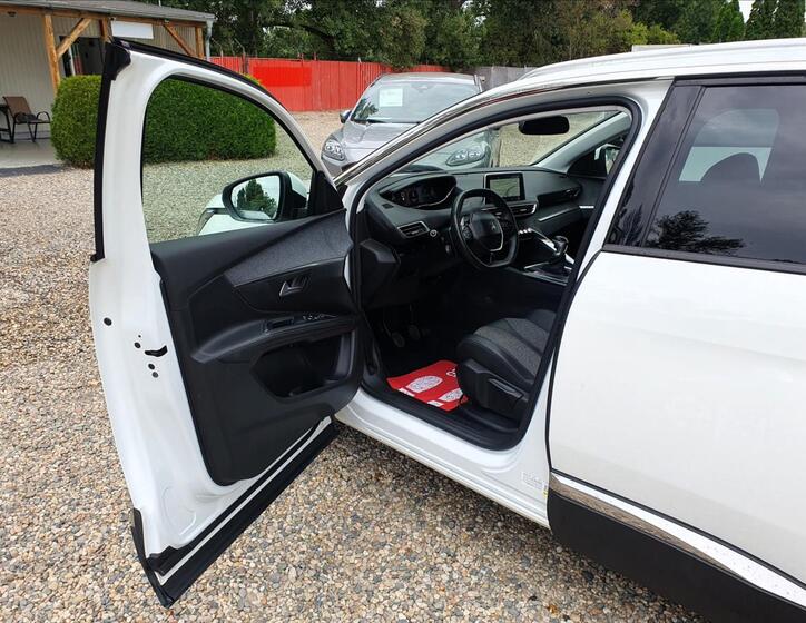 Peugeot 5008 7