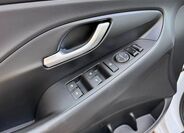 Hyundai i30 12