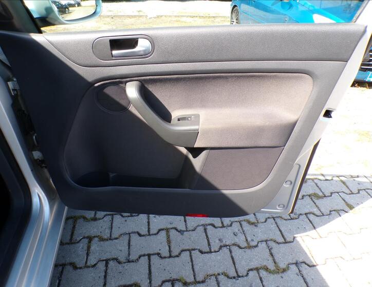 Volkswagen Golf Plus 34