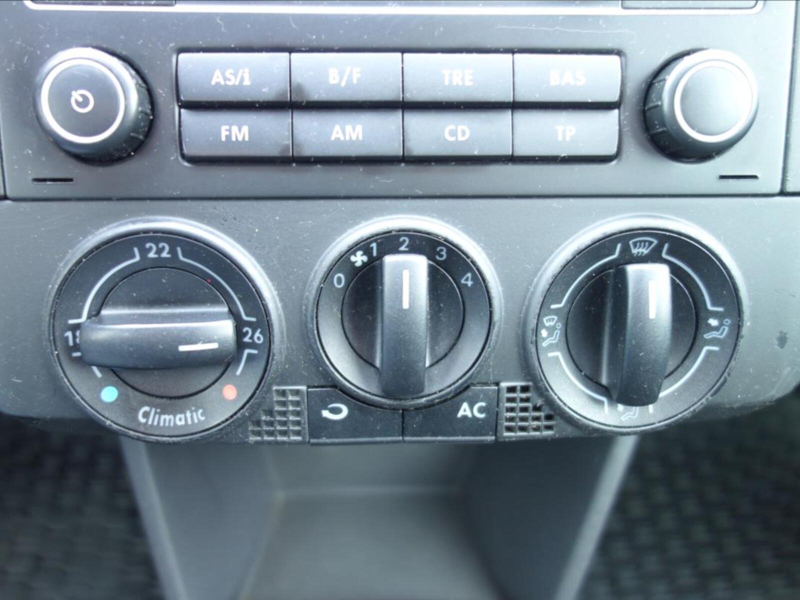 Volkswagen Polo 23