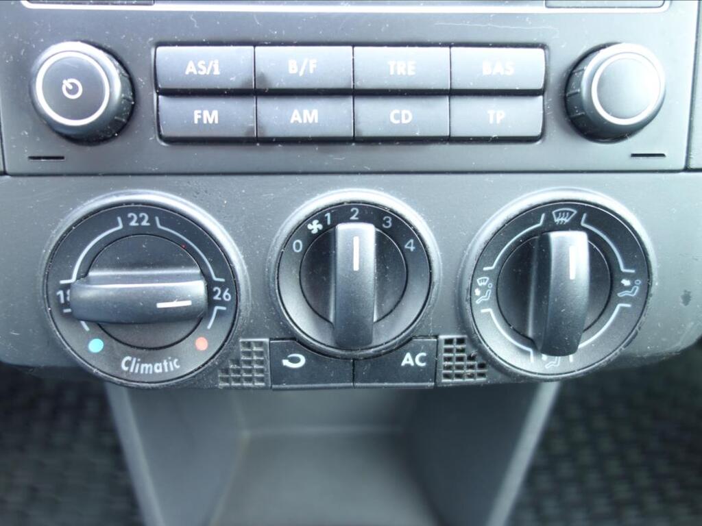 Volkswagen Polo 23