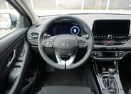 Hyundai i30 14