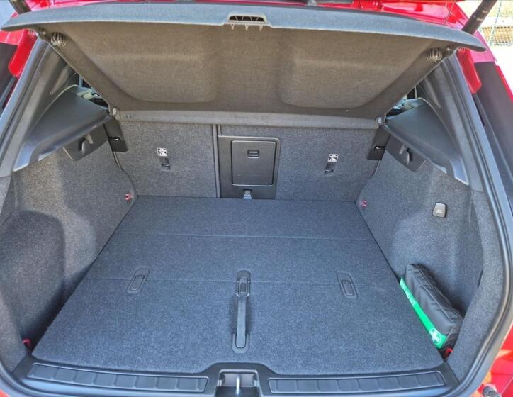 Volvo XC40 11