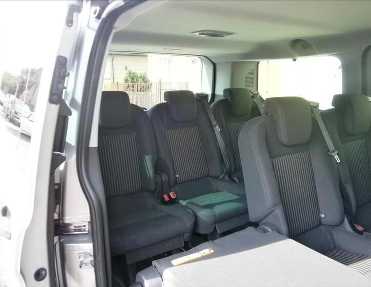 Ford Tourneo Custom 10