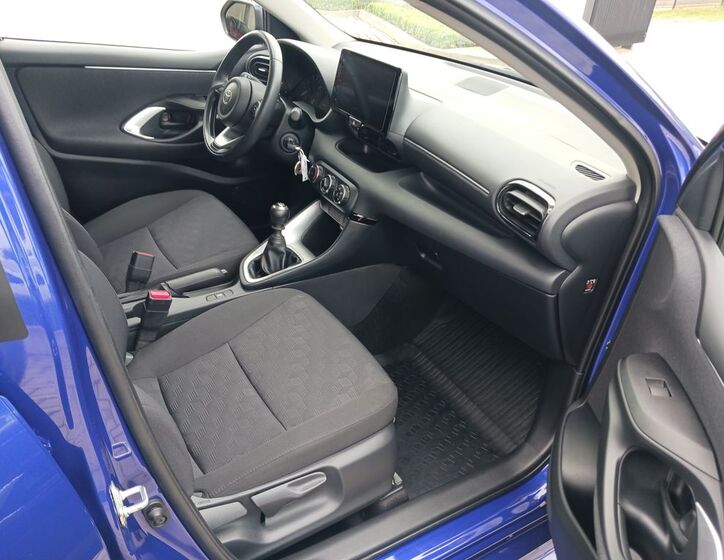 Toyota Yaris 14