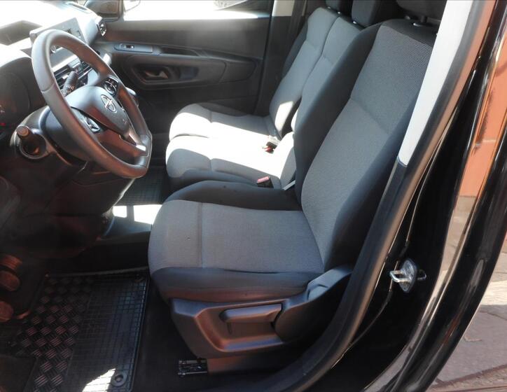 Opel Combo 14